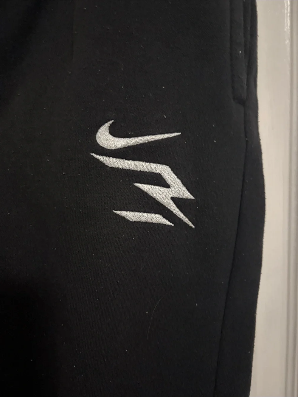 Nike soft black